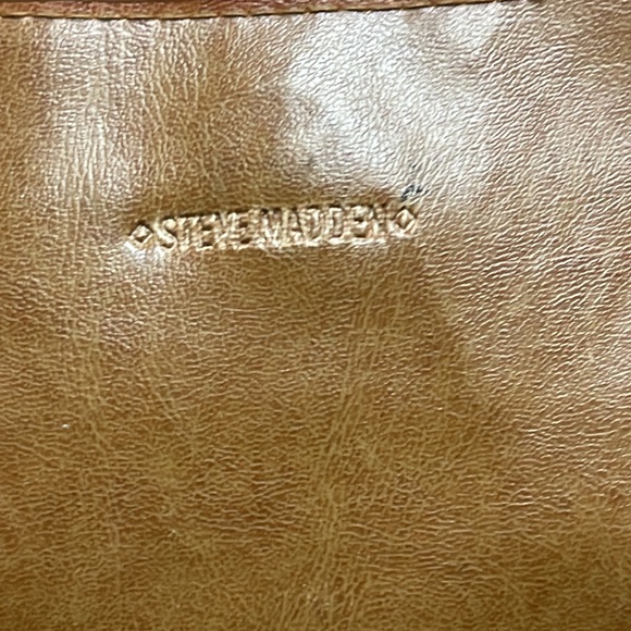 Steve Madden Leather Puka Shell Embellished Shoulder Bag - Picture 9 of 12